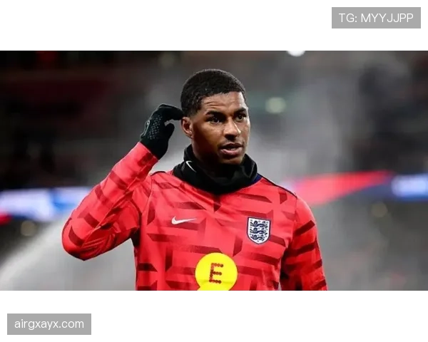 拉什福德独特射门方式成关键，助曼联状态回暖尽显球场魅力