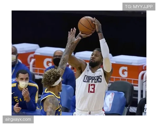 沃特金斯为何难获豪门青睐:战术适配与上限质疑 沃特金斯为何难获豪门青睐:战术适配与上限质疑