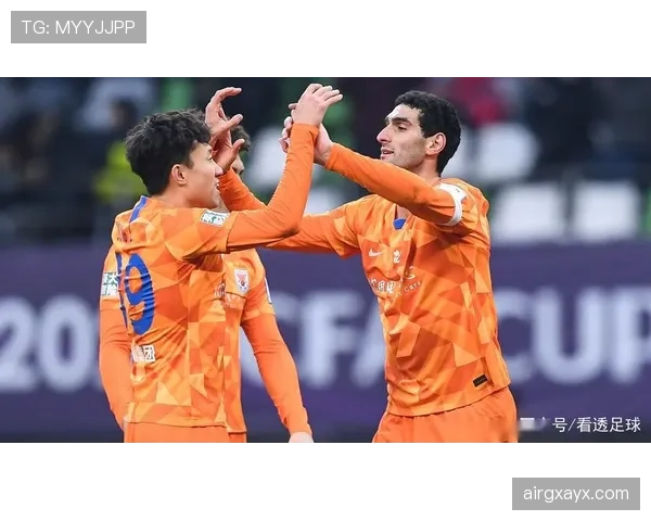 登贝莱 vs 巴尔科拉:新星进攻效率与战术适配对比 登贝莱 vs 巴尔科拉:新星进攻效率与战术适配对比