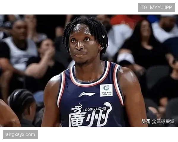 奥拉迪波无球跑动制造空位，三分效率显著提升